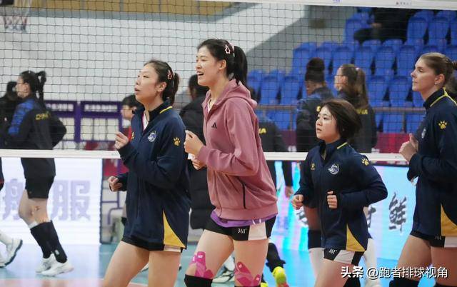 教练组可以